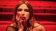 Perché Bella Thorne è apparsa coperta di sangue al Taormina Film Festival 2023