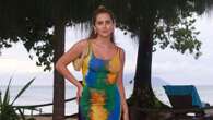 Valentina Ferragni in vacanza alle Seychelles sceglie un look arcobaleno