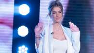 Sophie Codegoni in total white a Verissimo, col look candido replica ad Alessandro Basciano