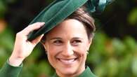 Pippa Middleton è glamour in pizzo verde: dà il via agli eventi natalizi con l’abito effetto nudo