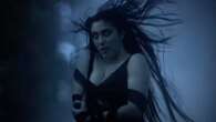 Lourdes Leon Ciccone rende omaggio a mamma Madonna: nel nuovo video replica l’iconico look di Frozen