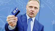 Chi può attivare la Carta ‘Dedicata a te’ da oggi e come ottenere i 460 euro per spesa e benzina