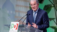 Prodi dà una scossa al Pd: “Abbiamo perso sei milioni di voti, molti si sono rifugiati nel populismo”