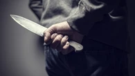 Caserta, 30enne accoltellato alla schiena: salvato dai medici. L'aggressore fermato a Napoli