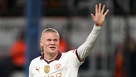Haaland fa sette tiri porta e segna cinque gol in un'ora, De Bruyne gli fa quattro assist: è uno show