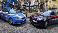 Le case popolari al Rione Amicizia occupate dalle famiglie del clan Contini-Bosti: 17 sequestri