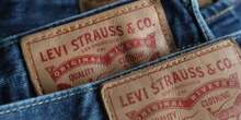 Levi Strauss prüft radikale Maßnahme und will Traditionsmarke Dockers verkaufen