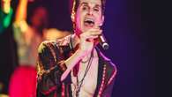 Jane's Addiction cancel gig after on-stage scuffle