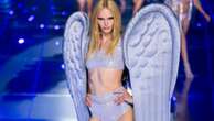 Alex Consani didn't feel 'pressure' during Victoria's Secret Fashion Show