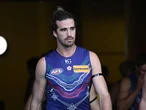 Dockers weigh up injury risk for recovering skipper