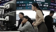 Stocks struggle, oil up as Trump weighs US move on Iran