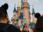 Police called after creepy child bride Disneyland ‘wedding’