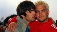 Robbie Williams can't resist Noel Gallagher jibe as he praises Oasis reunion