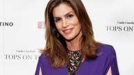 I was making more money than my parents by 18, says Cindy Crawford