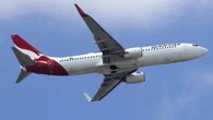 Qantas to pay hefty fee to ex-employee