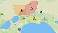 breaking‘LEAVE NOW’: Urgent warning as bushfire rages near Esperance