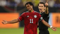 Turkey suspends all games after club boss hits referee