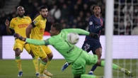 Leaders PSG beat Nantes to stretch winning run to eight