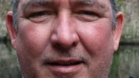 Ex-pilot ‘paranoid’ after campers’ deaths