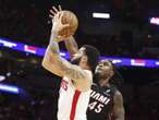 Houston stay hot, down Miami for 9th straight NBA win