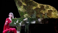 Taylor Swift made light of her piano malfunction in Milan