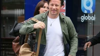 Jamie Oliver wants his kids to 'struggle as much as possible'