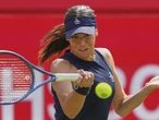 One Australian happy as Brit beats Aussie at Queen's