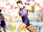liveFOLLOW ALONG: Dockers lose defender late for ‘G clash
