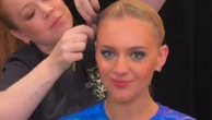 Kelsea Ballerini reveals she wears a wig on stage: 'I feel like Hannah Montana...'