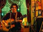 The View's Kyle Falconer plays surprise gig at Covent Garden pub