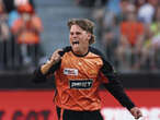 Super Cooper makes Scorhcers history with BBL gong