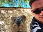 Hollywood star shares selfie with Aussie icon