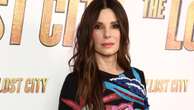 Sandra Bullock warns fans of social media scammers