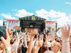 Aussie festival makes a comeback after cancellation