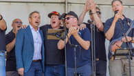 Premier Roger Cook performs classic shanty tune in Bunbury