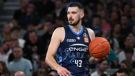 Melbourne United withstand plucky 36ers in NBL