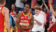 Cotton leads Wildcats to THRILLING one-point triumph