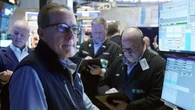 Wall St retreats ahead of Nvidia results, Fed minutes