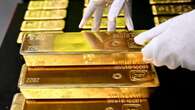 Aust shares edge higher as gold hits new all-time high