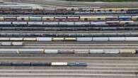 Canadian govt mulls action as freight railroads shut