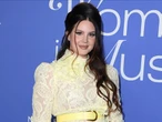 Lana Del Rey shares wistful country song Henry, Come On