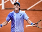 'Demon' sounds the battle cry for Aussies in Paris