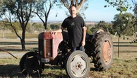 'Swagging it': tractor fanatics to trek across outback