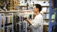 Call for adult wages for youth in retail, fast food