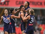 Bolton shines as Dockers rain on Suns' parade