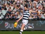 Cats set to welcome back star veteran for Suns showdown