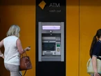 breaking‘Sorry’: Customer’s cashless as major bank app crashes