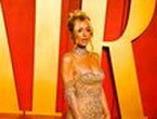 Paris Hilton's parents helped her remain 'grounded'