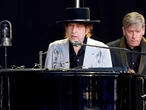 Bob Dylan joined by Billy Strings for cover of All Along The Watchtower