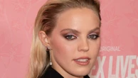 Renee Rapp reveals how her mom chose her 'pop star name'